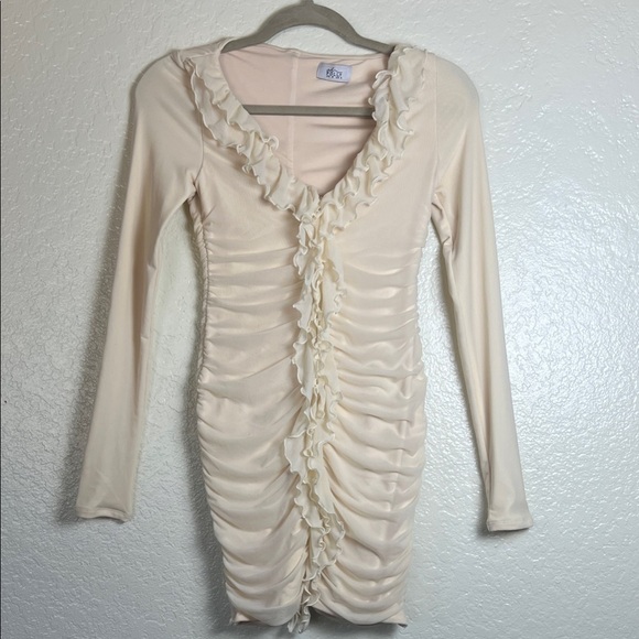 OH POLLY YARA RUFFLE MINI DRESS IN BEIGE Size S - Picture 7 of 7